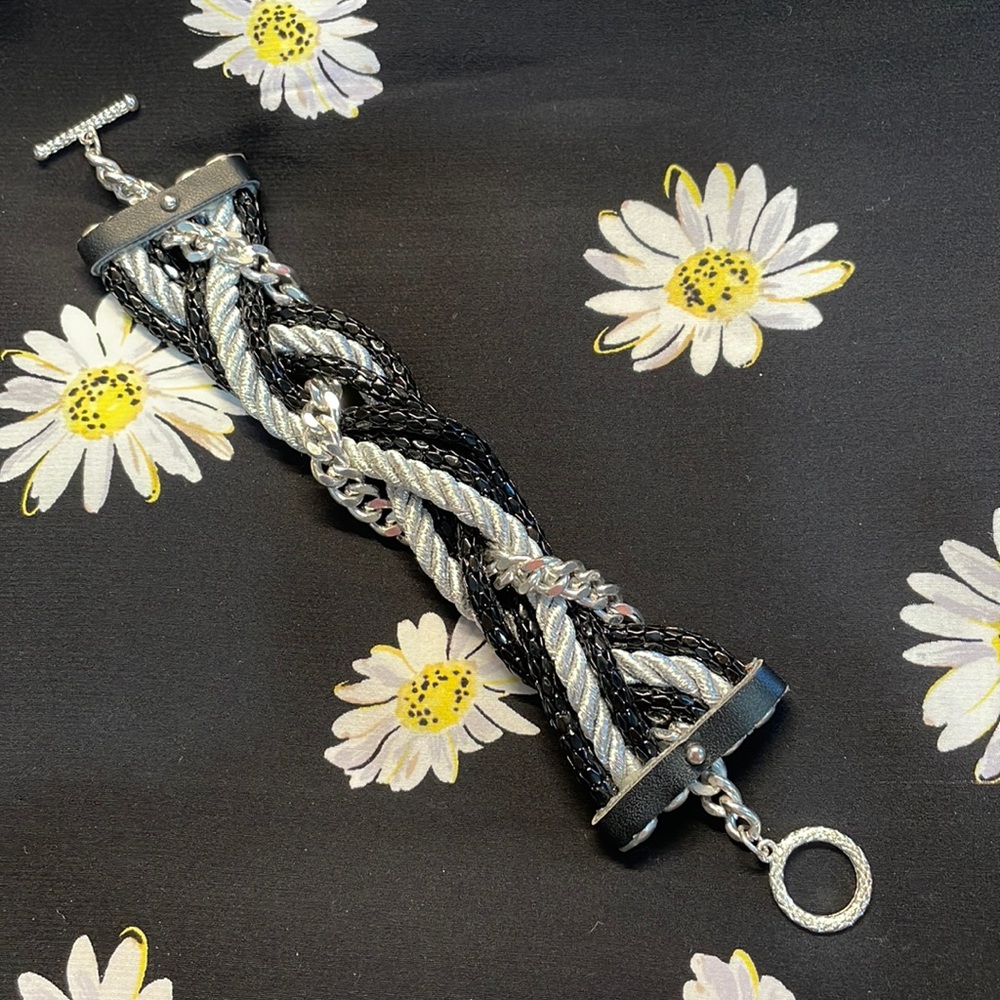 Braided Silver/Black Toggle Beautiful Bracelet Ne… - image 1